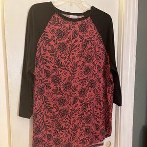 2X LuLaRoe Randy Baseball Tee